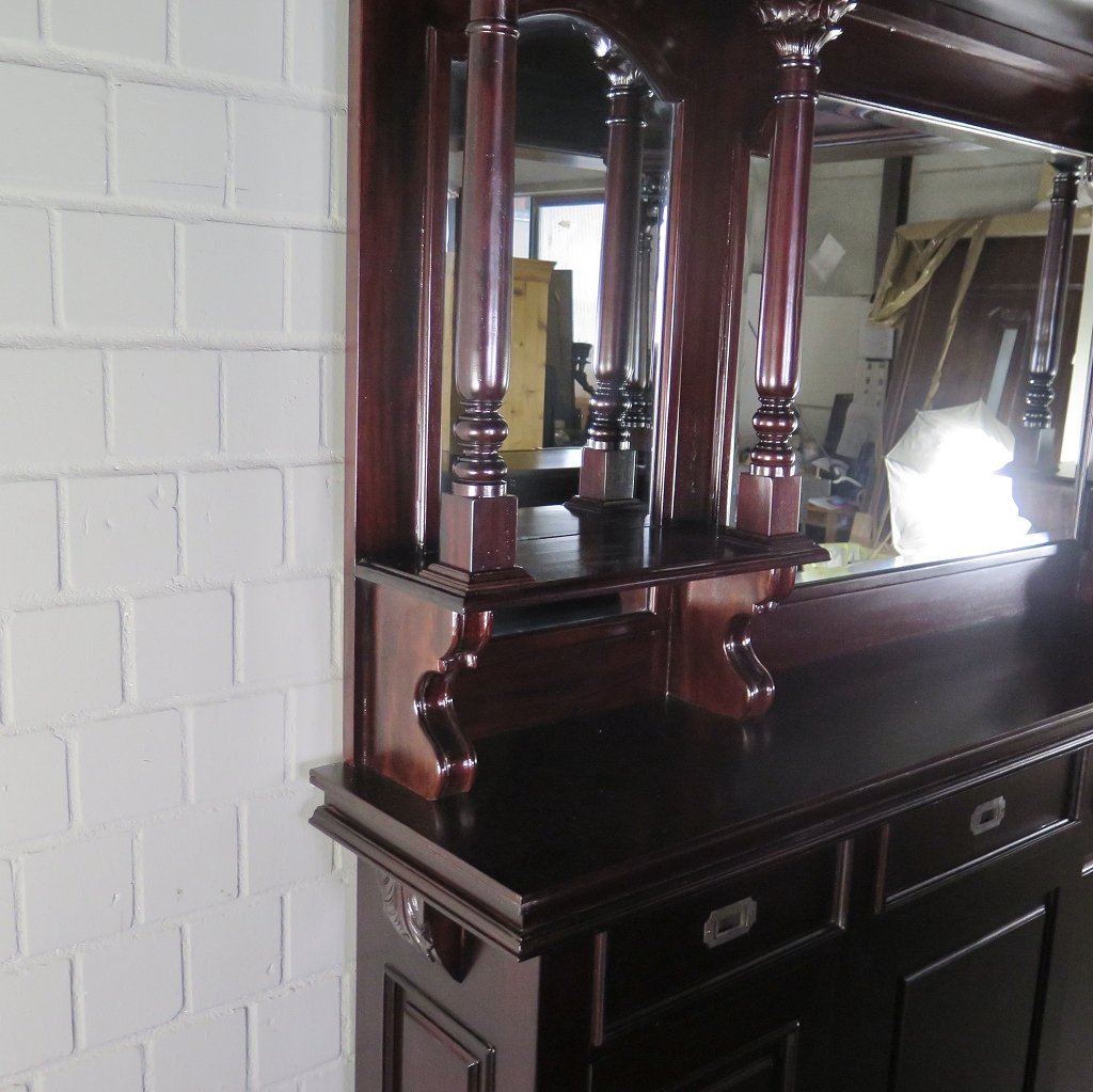 Hausbar Theke Mahagoni  2,35 m