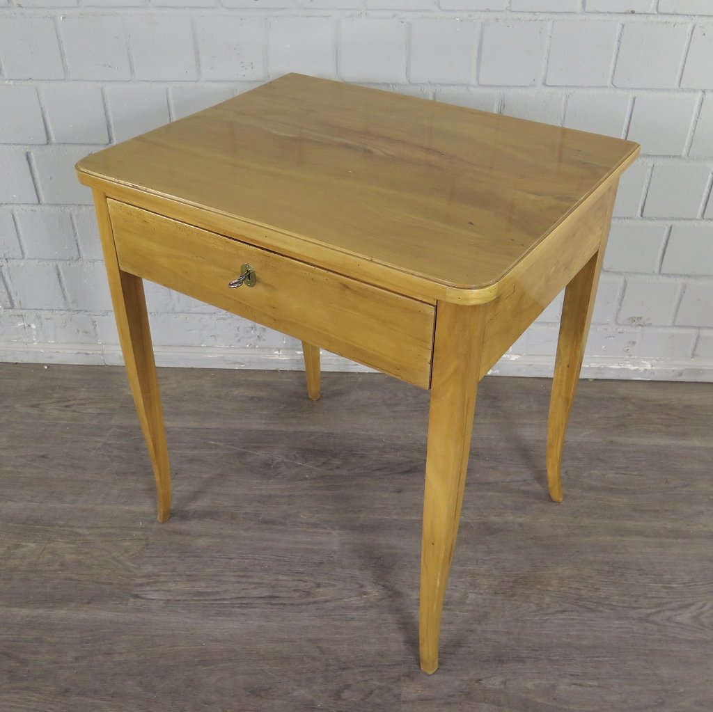 Beistelltisch Biedermeier 1840 Kirschbaum