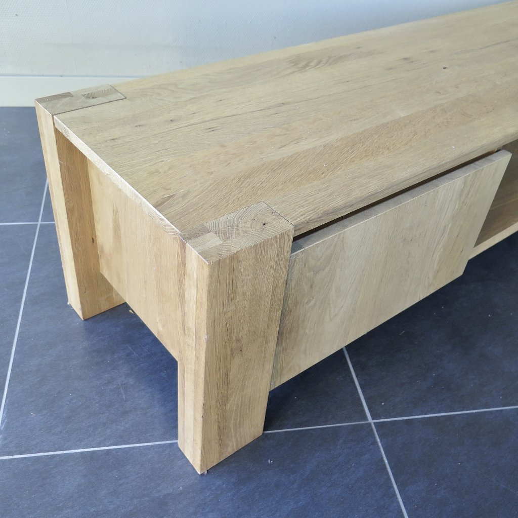 TV-Möbel Lowboard Eiche 1,74 m