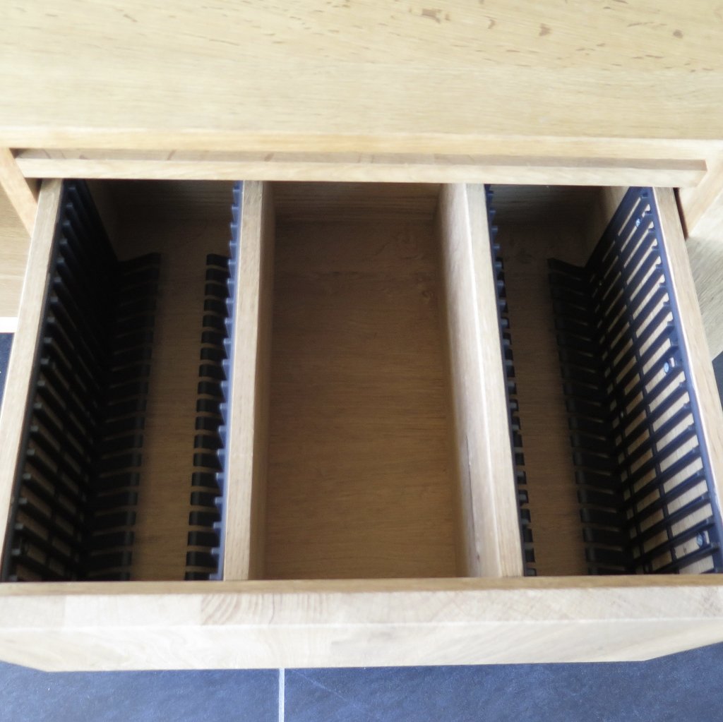TV-Möbel Lowboard Eiche 1,74 m