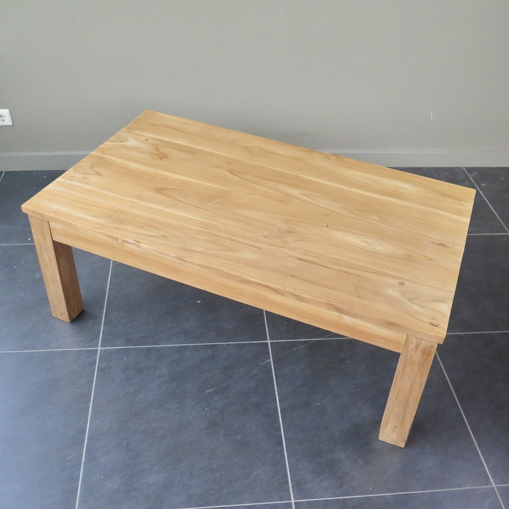 Couchtisch Wohnzimmertisch Teakholz 1,31 m x 0,76 m