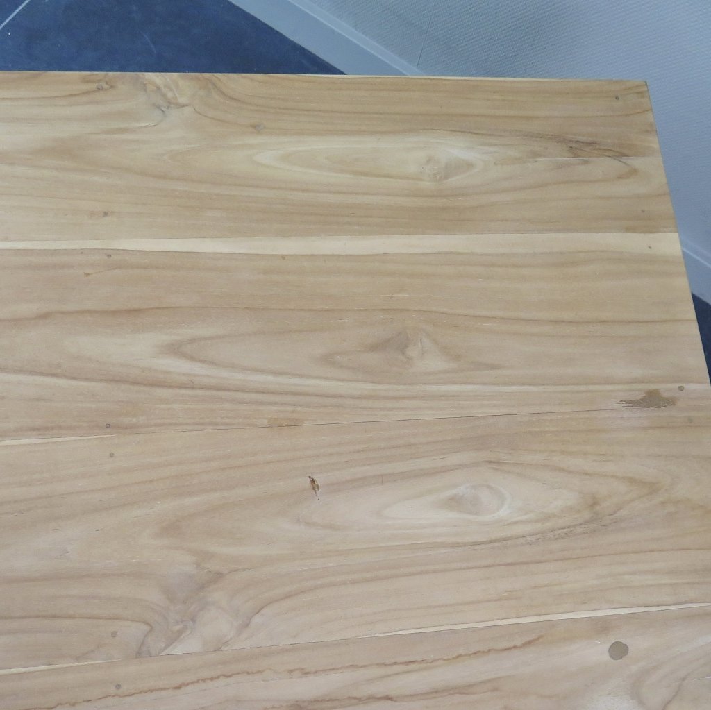 Couchtisch Wohnzimmertisch Teakholz 1,31 m x 0,76 m
