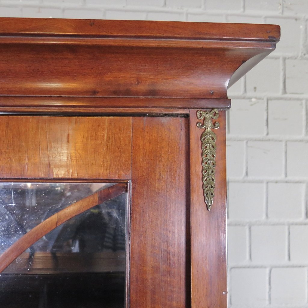 Vitrine Schaukasten Empire 1810 Mahagoni