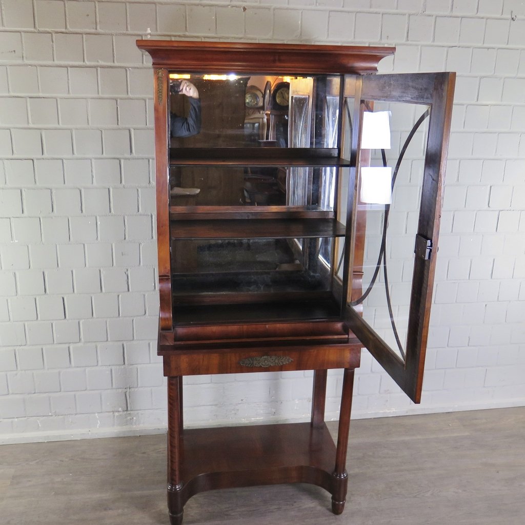 Vitrine Schaukasten Empire 1810 Mahagoni