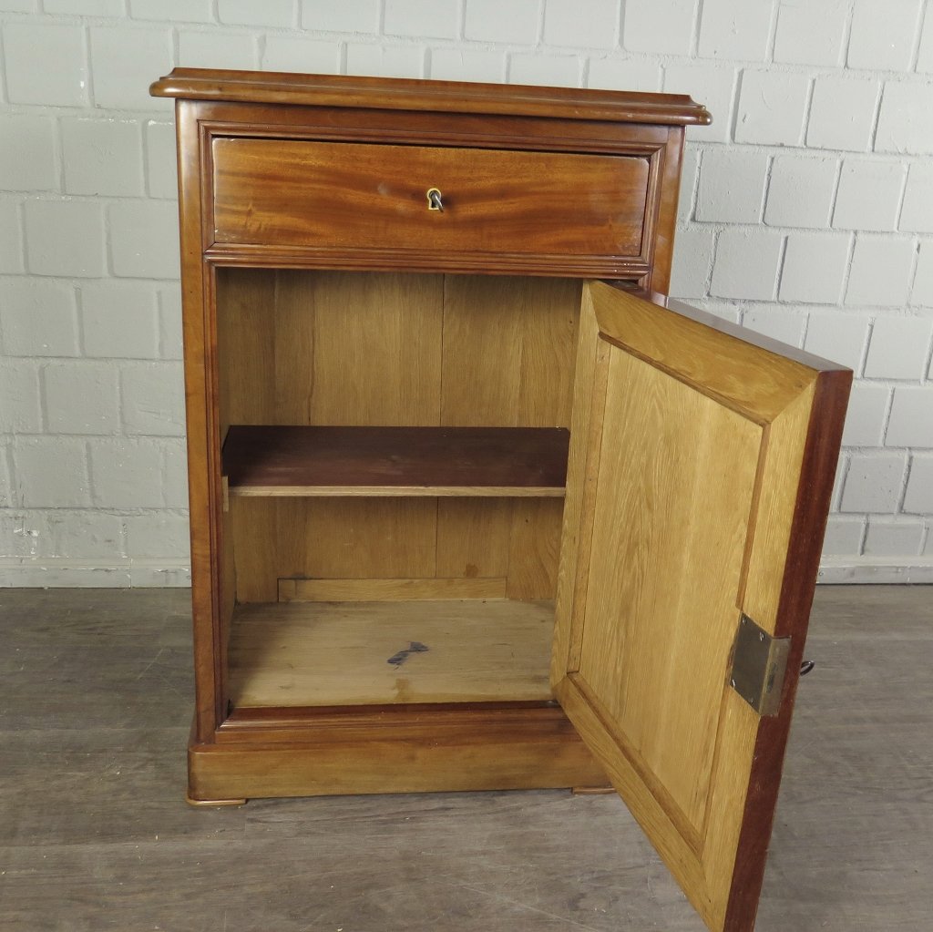 Nachtschränkchen Biedermeier 1850 Mahagoni