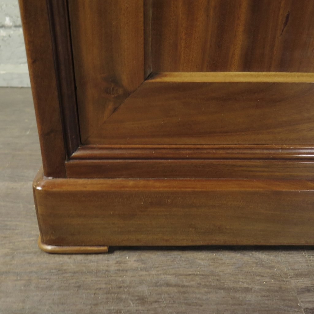 Nachtschränkchen Biedermeier 1850 Mahagoni