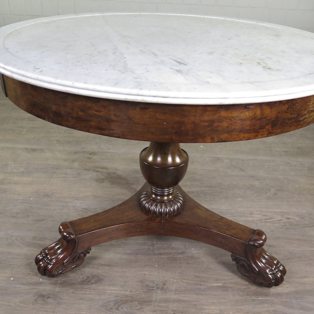 Salon-Tisch Tisch Biedermeier 1850 Nussbaum