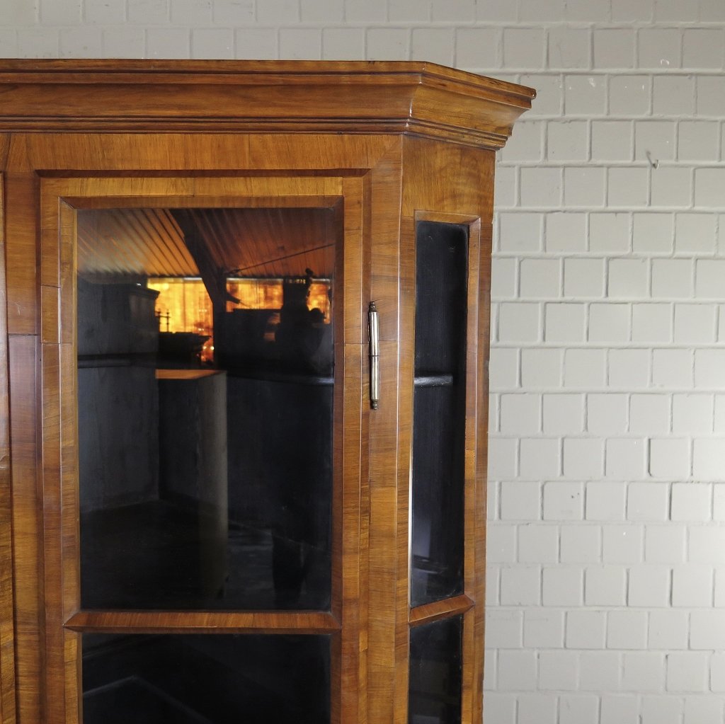 Eckschrank Eckvitrine Biedermeier 1850 Mahagoni