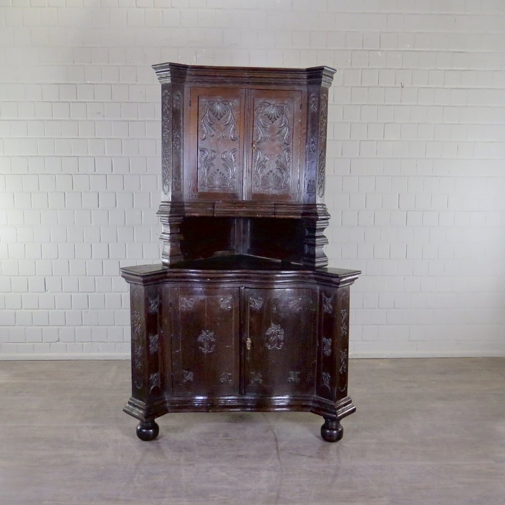 Eckschrank Buffetschrank Spät-Klassizismus 1780 Eiche 