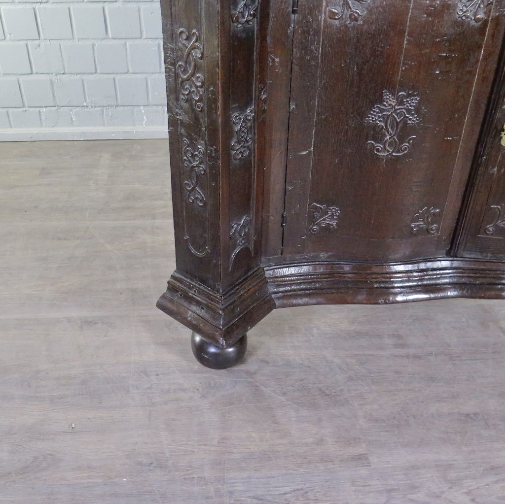 Eckschrank Buffetschrank Spät-Klassizismus 1780 Eiche