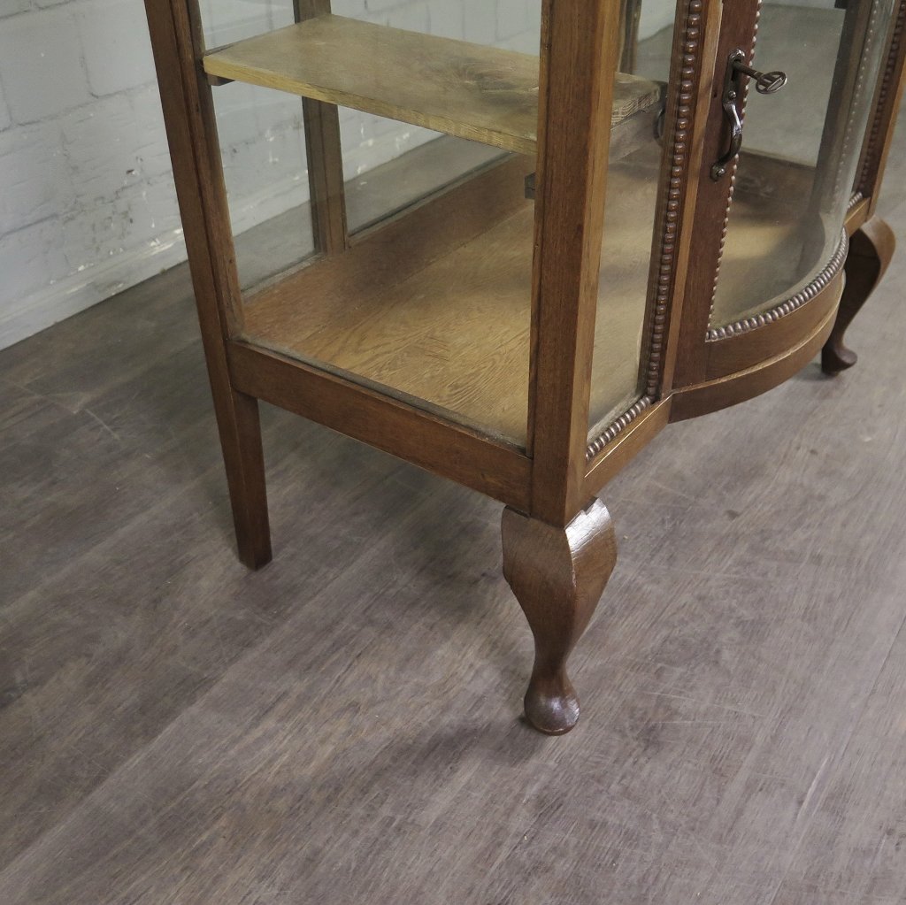 Teeschränkchen Jugendstil 1910 Eiche