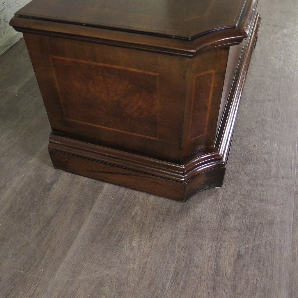 TV-Schrank TV-Möbel Neubarock Nussbaum 0,99 m