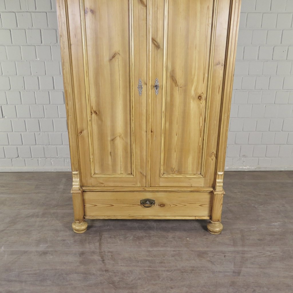 Schrank Kleiderschrank Gründerzeit 1880 Kiefer