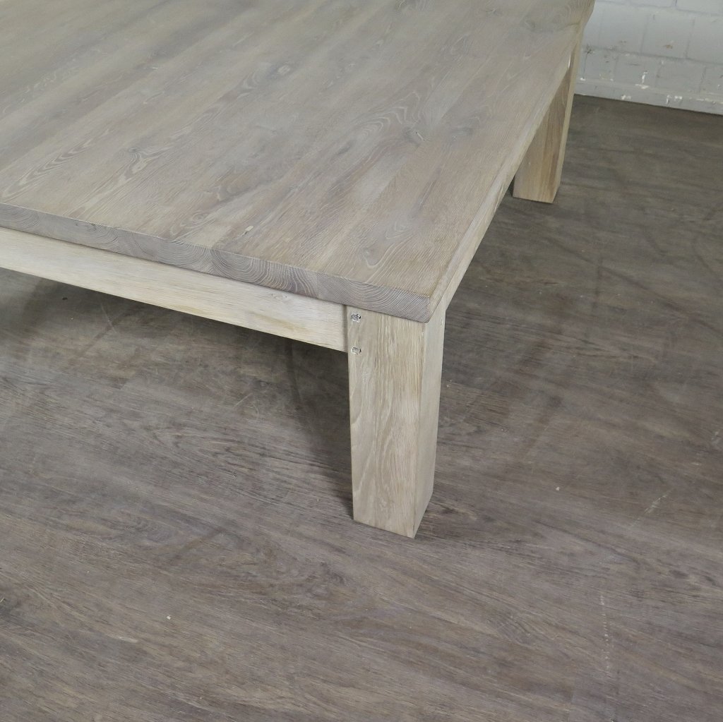 Couchtisch Wohnzimmertisch Eiche 1,18 m x 1,18 m