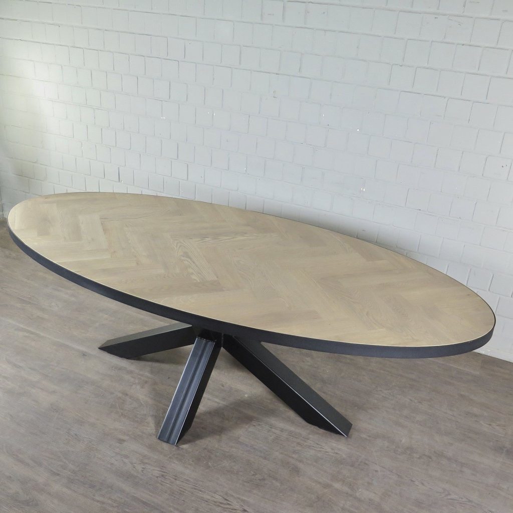 Esstisch Tisch Eiche Oval 2,40 m x 1,10 m