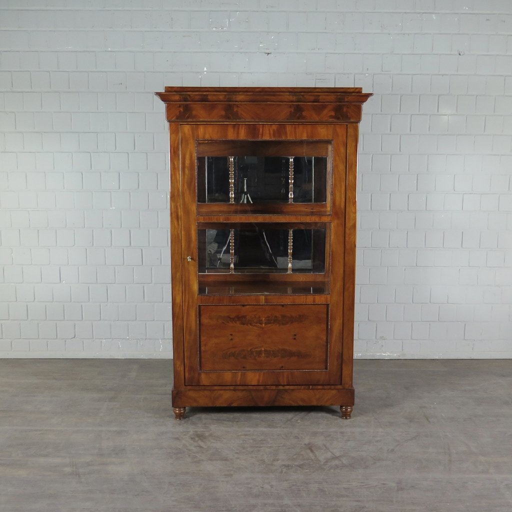 Vitrine Schaukasten Biedermeier 1830 Mahagoni