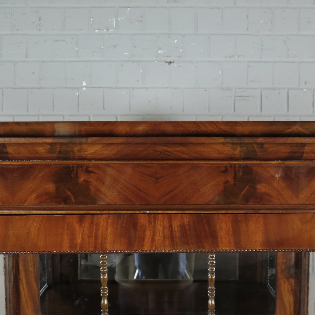 Vitrine Schaukasten Biedermeier 1830 Mahagoni