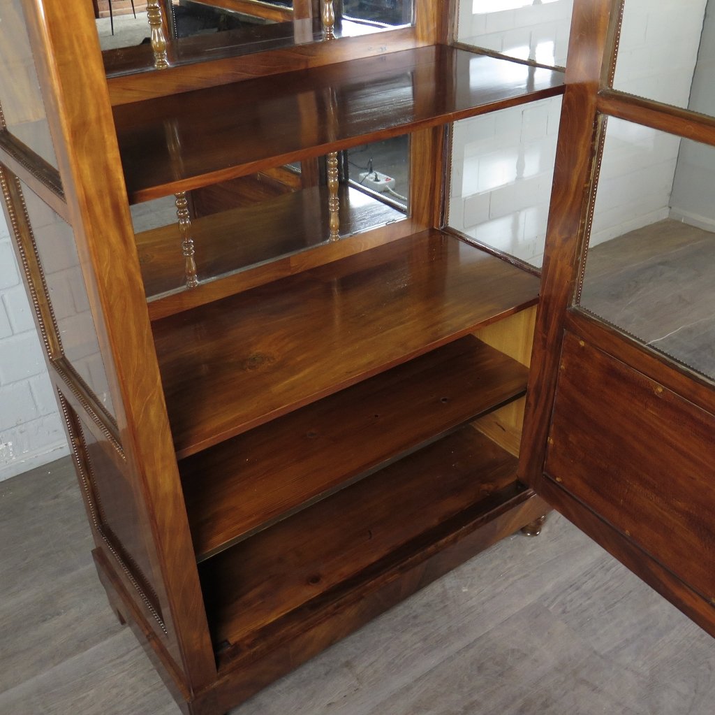 Vitrine Schaukasten Biedermeier 1830 Mahagoni