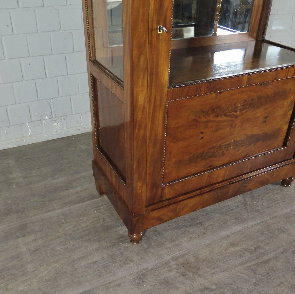 Vitrine Schaukasten Biedermeier 1830 Mahagoni