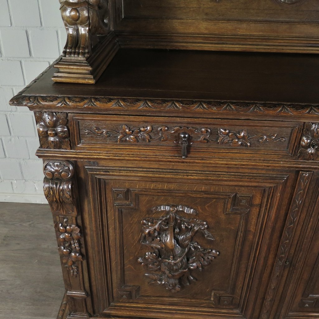 Buffetschrank Jagdschrank Gründerzeit 1880 Eiche