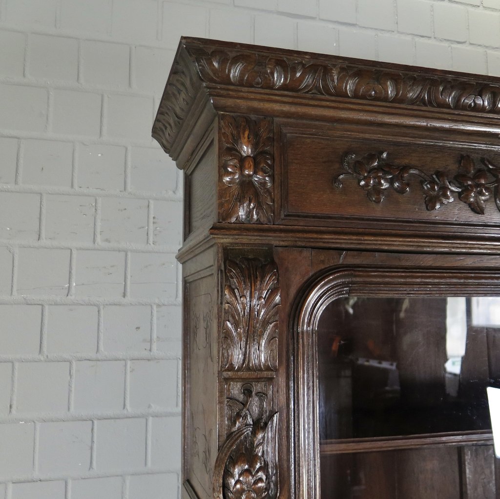 Buffetschrank Jagdschrank Gründerzeit 1880 Eiche