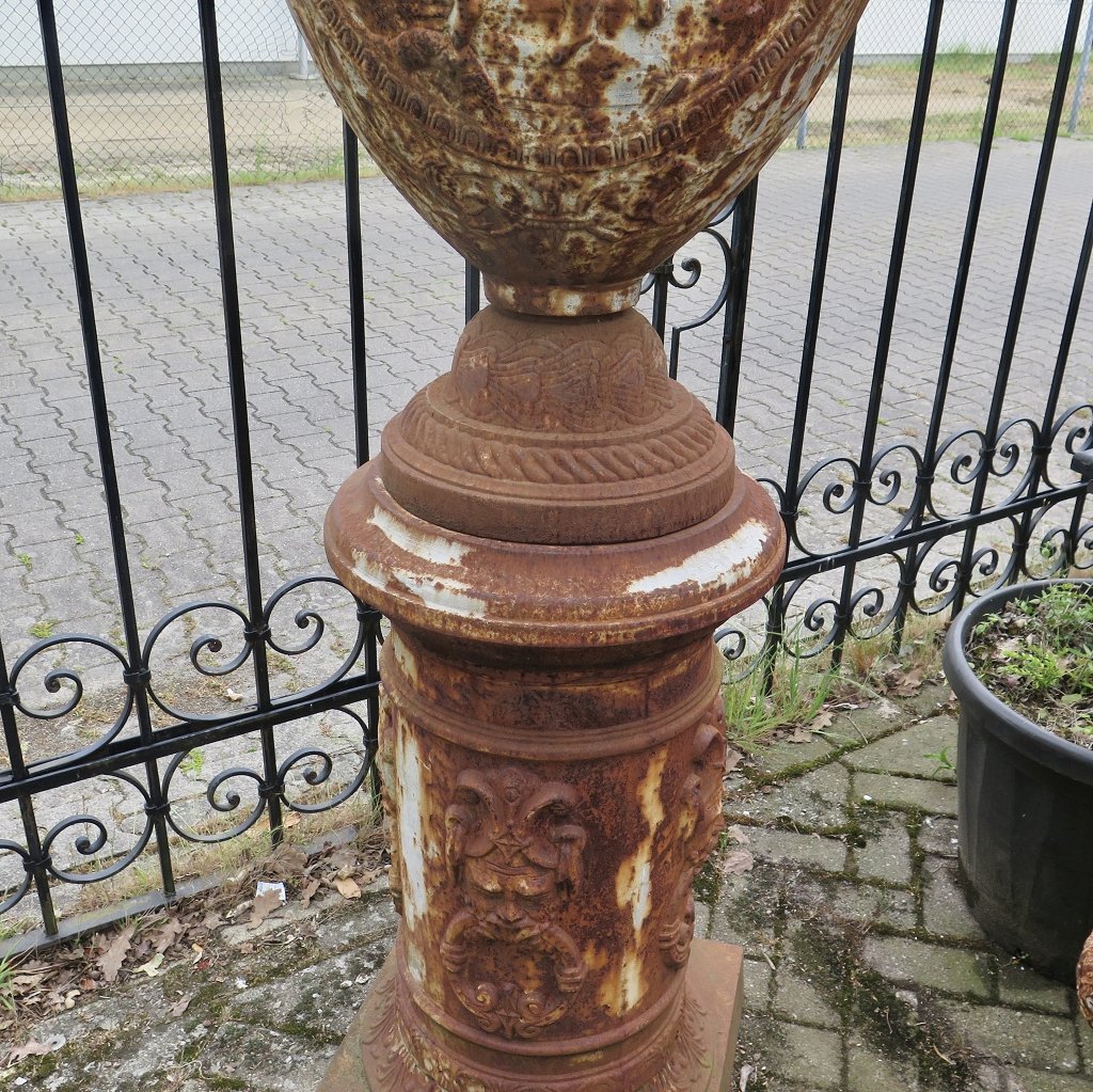 Blumenkübel Amphore auf Sockel Gusseisen 2,08 m