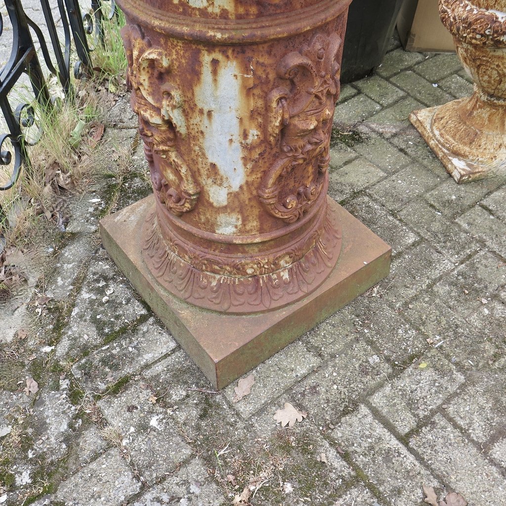 Blumenkübel Amphore auf Sockel Gusseisen 2,08 m