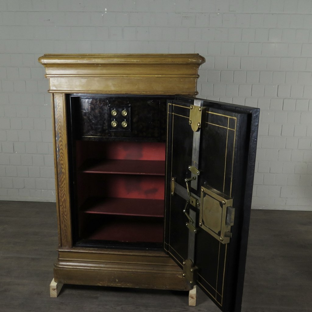 Tresor Panzerschrank Gründerzeit 1880 Fraikin