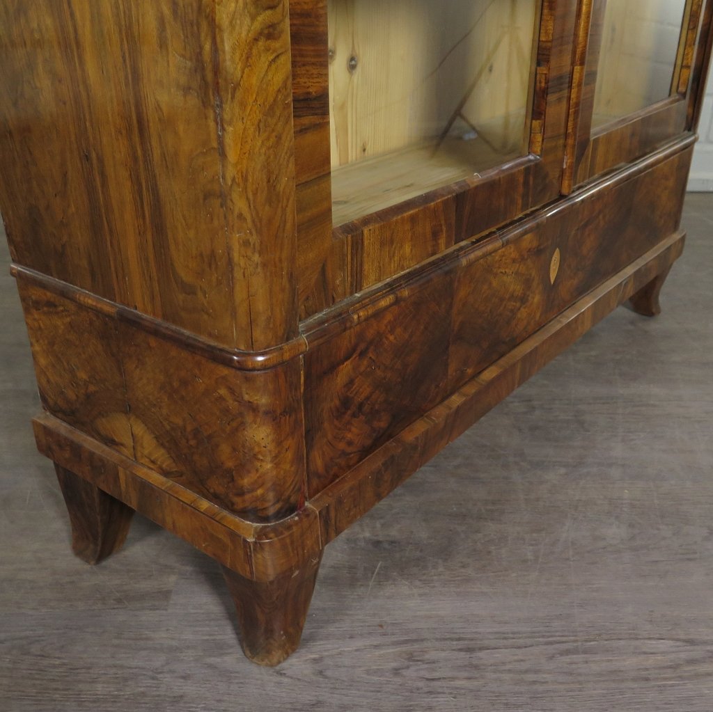Vitrine Bücherschrank Biedermeier 1840 Nussbaum