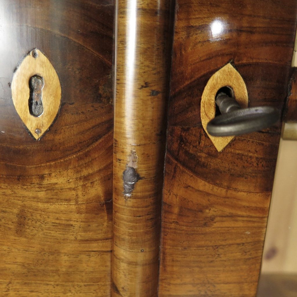 Vitrine Bücherschrank Biedermeier 1840 Nussbaum