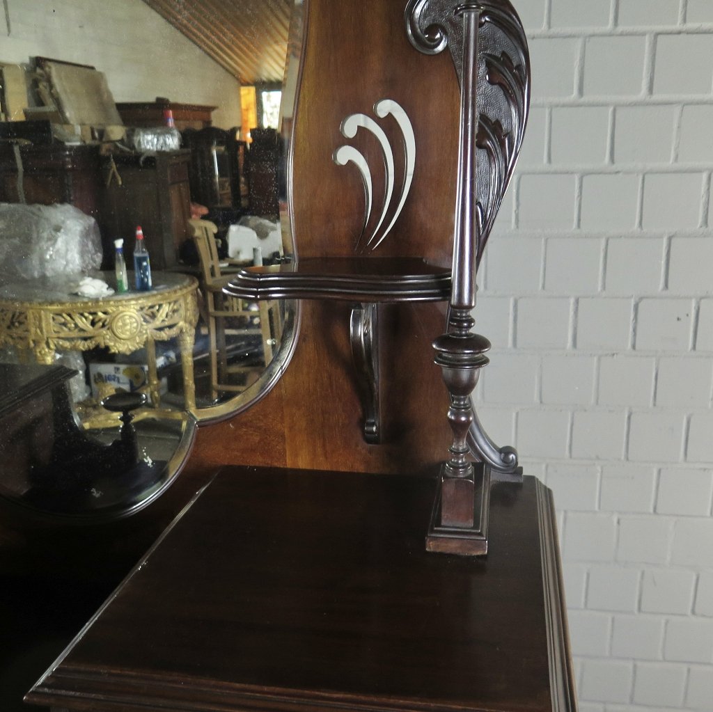 Schminktisch Waschtisch Jugendstil 1910 Nussbaum