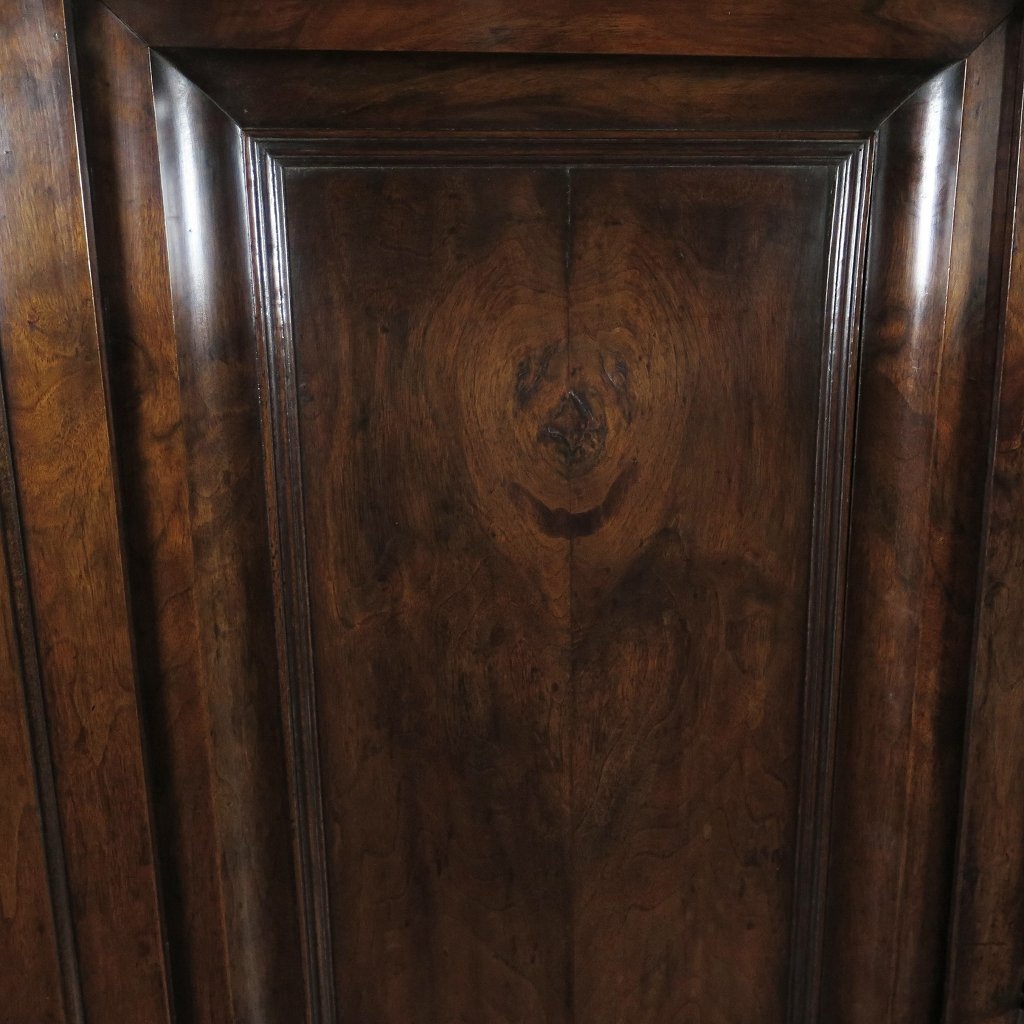 Kleiderschrank Schrank Barock 1780 Nussbaum