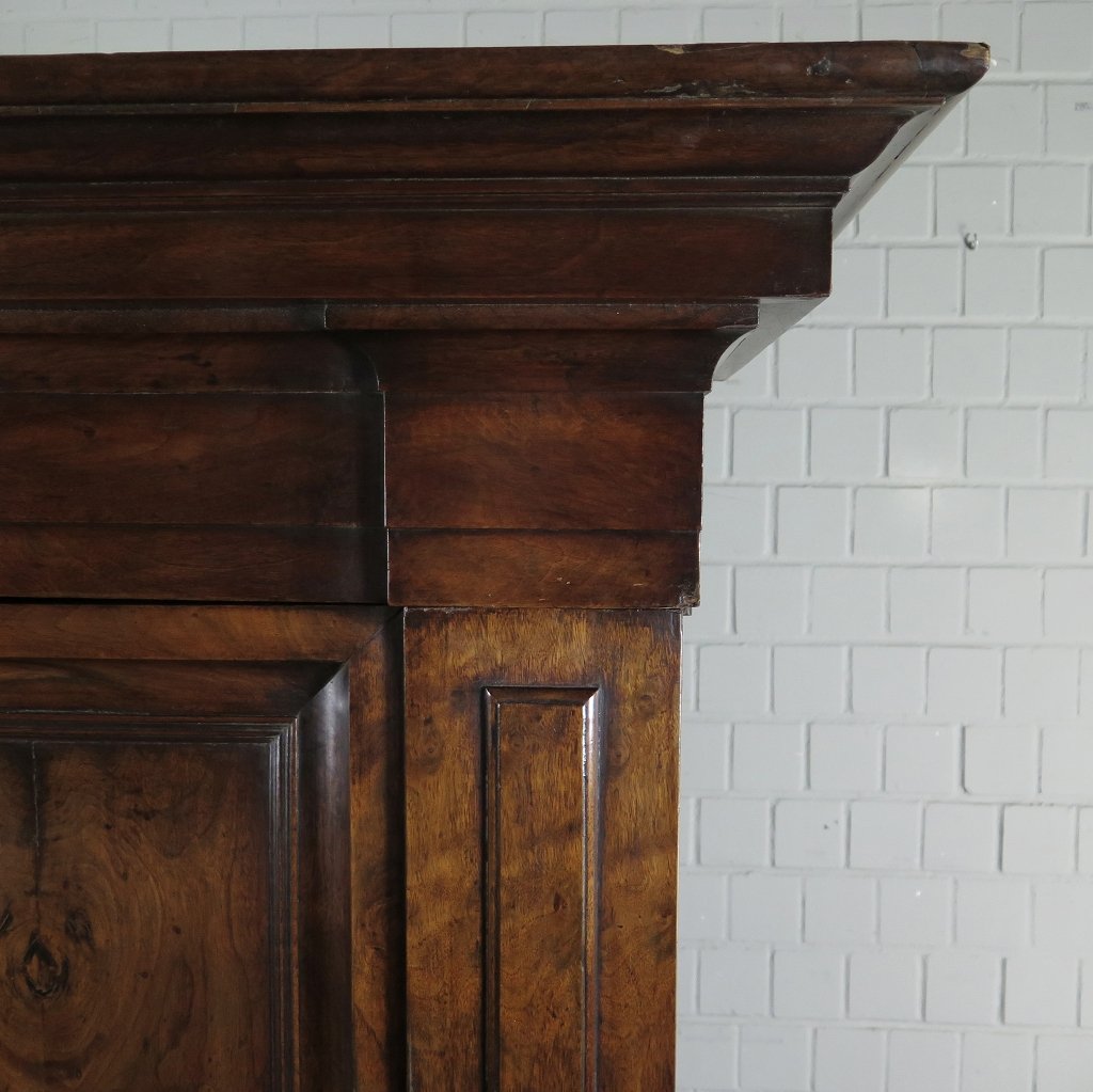 Kleiderschrank Schrank Barock 1780 Nussbaum