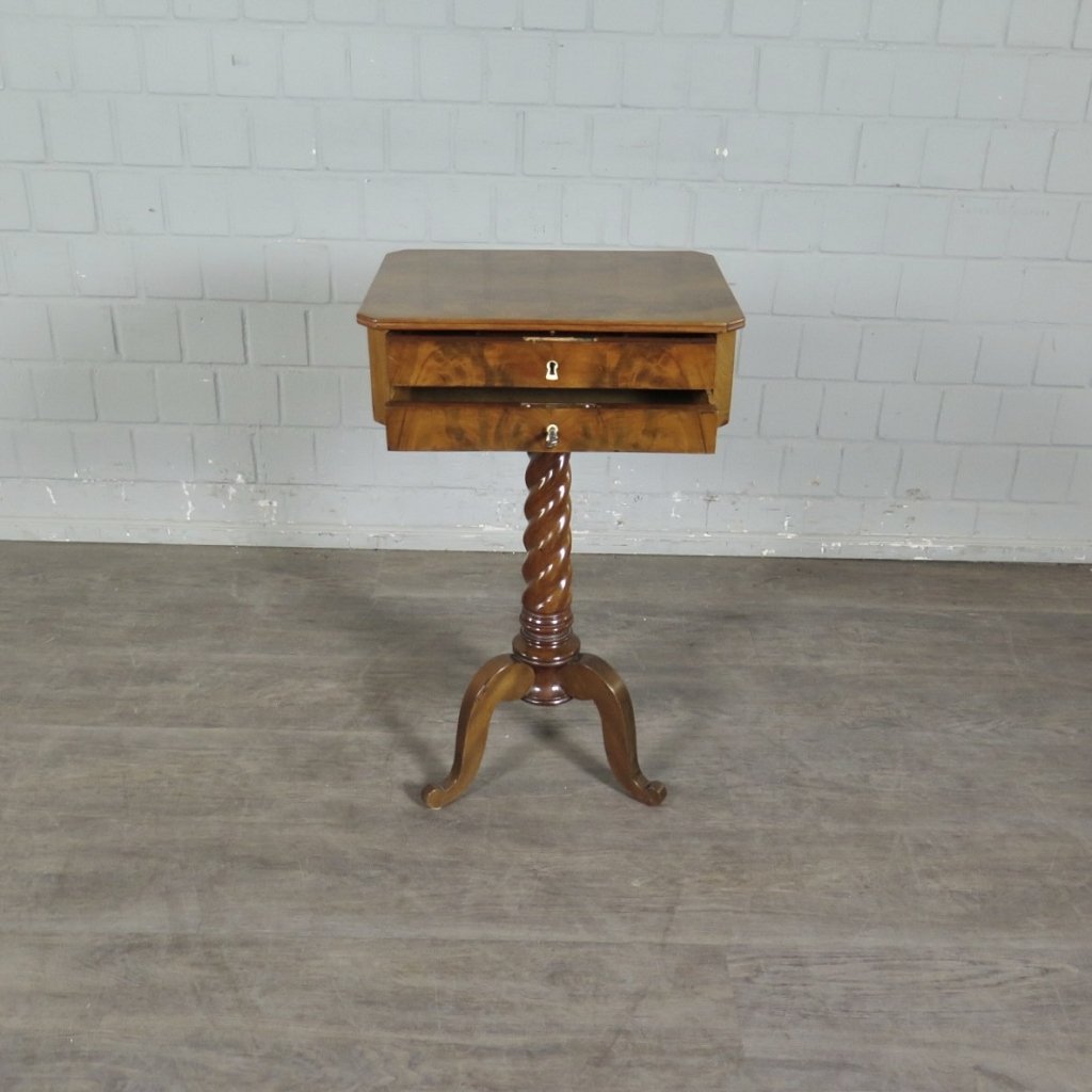 Nähtisch Biedermeier 1850 Mahagoni