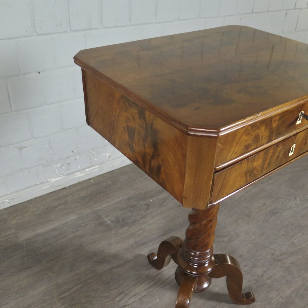 Nähtisch Biedermeier 1850 Mahagoni