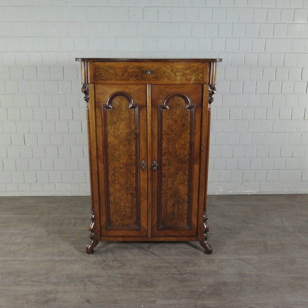Vertiko Louis Philippe 1860 Nussbaum