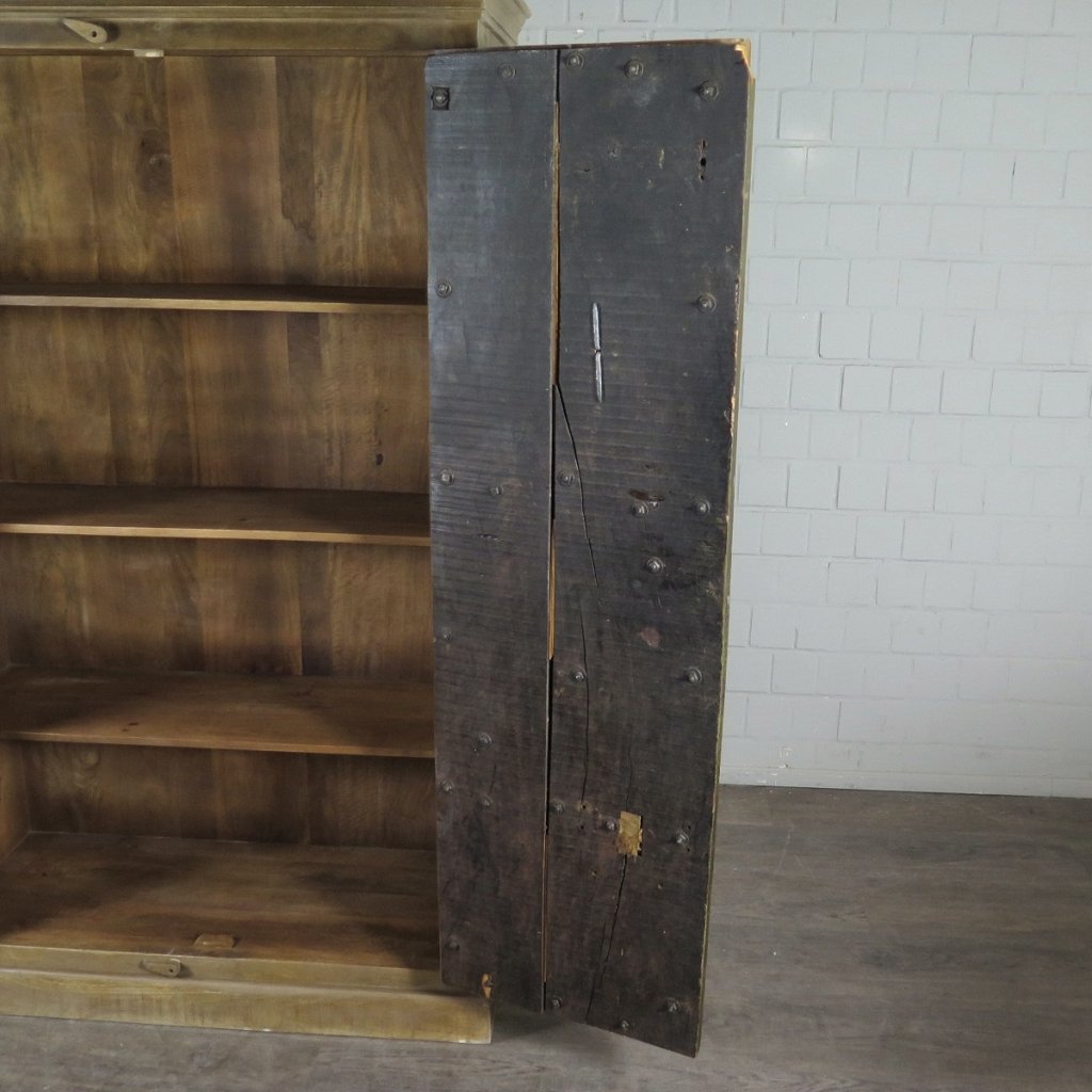 Schrank Mangoholz 1,19 m