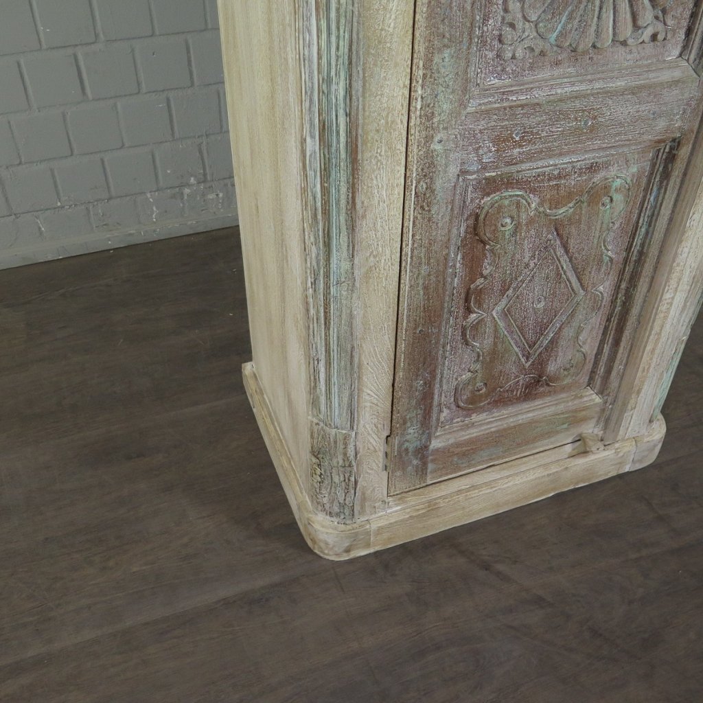 Schrank Teakholz 0,80 m