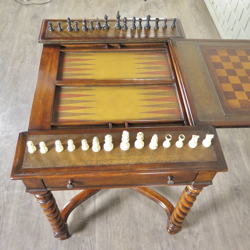 Spieltisch Schach Dame Backgammon 0,87 m Nussbaum
