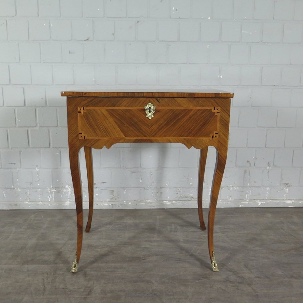 Schminktisch Biedermeier 1820 Nussbaum