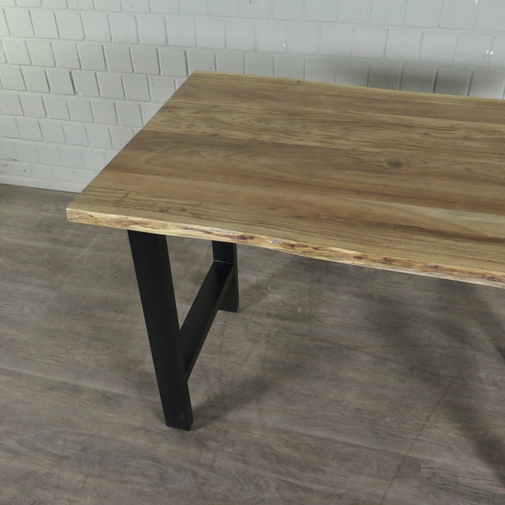 Bistrotisch Tisch Akazie 1,30 m x 0,85 m