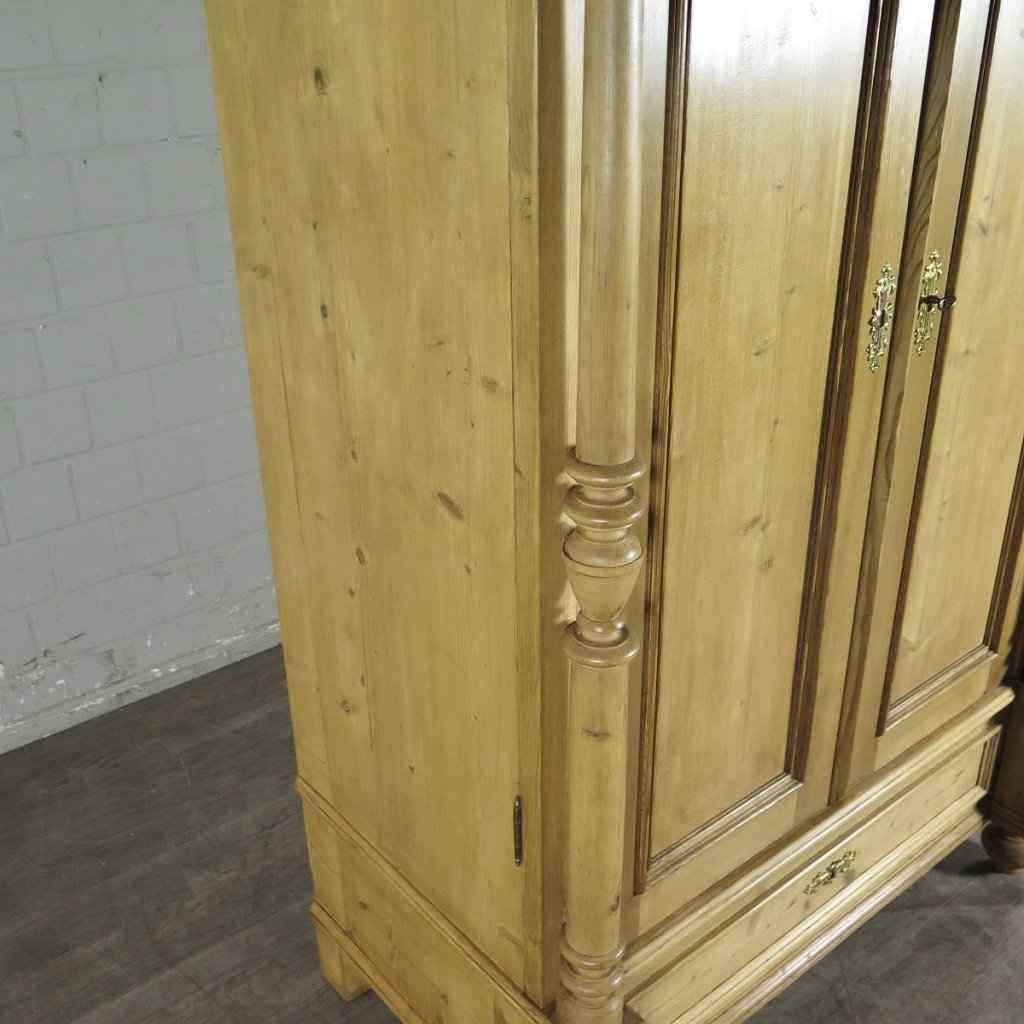 Schrank Kleiderschrank Gründerzeit 1880 Kiefer