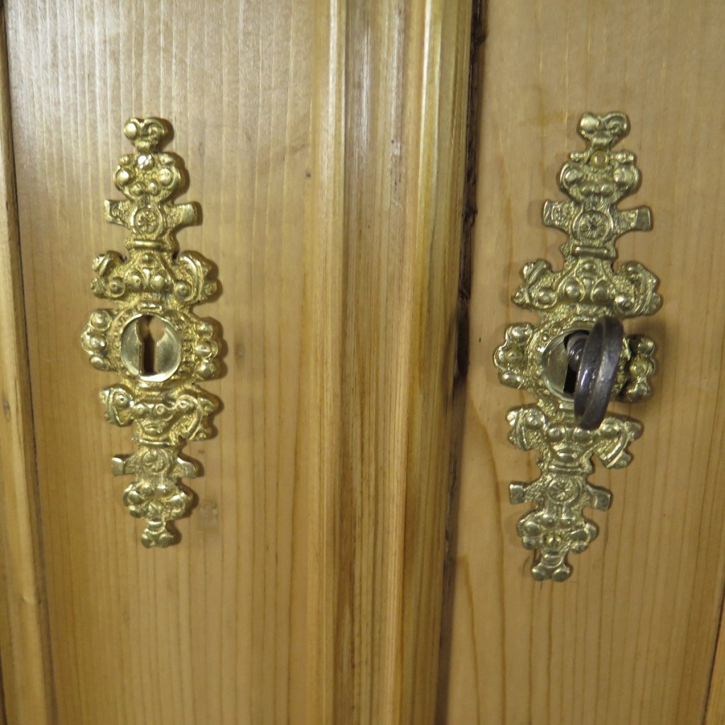 Schrank Kleiderschrank Gründerzeit 1880 Kiefer