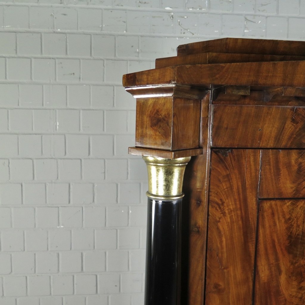 Eckschrank Eckvitrine Biedermeier 1815 Mahagoni