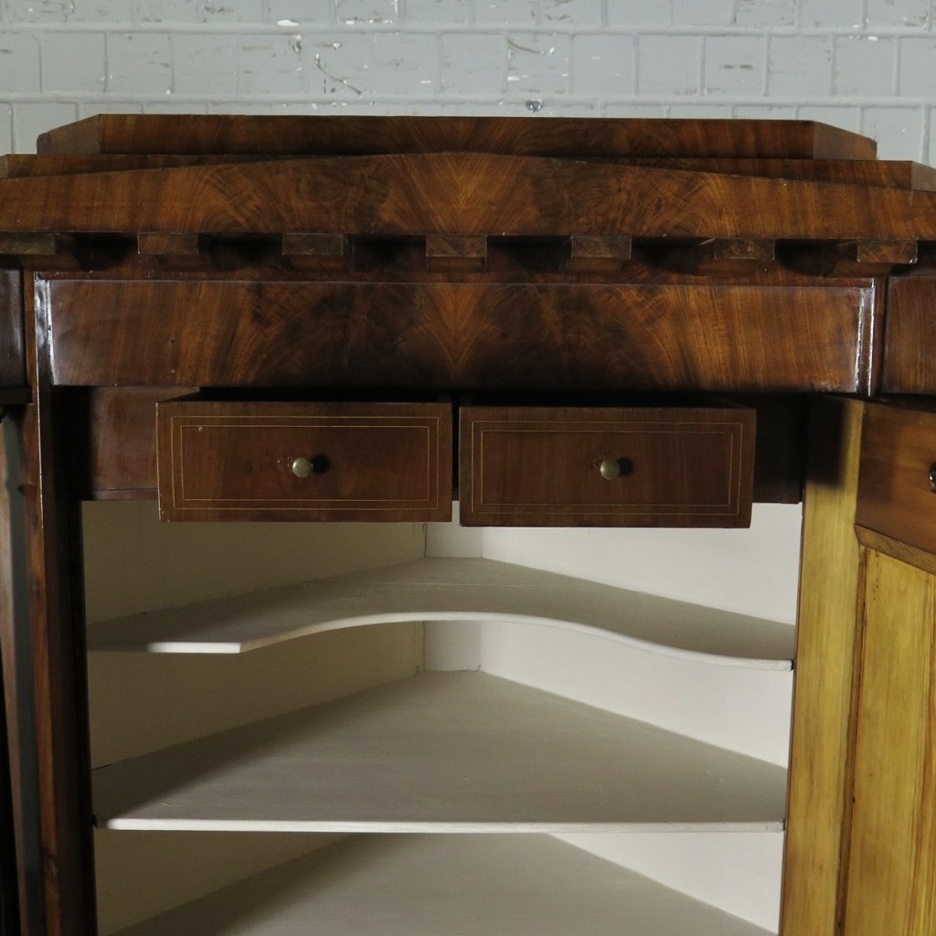 Eckschrank Eckvitrine Biedermeier 1815 Mahagoni