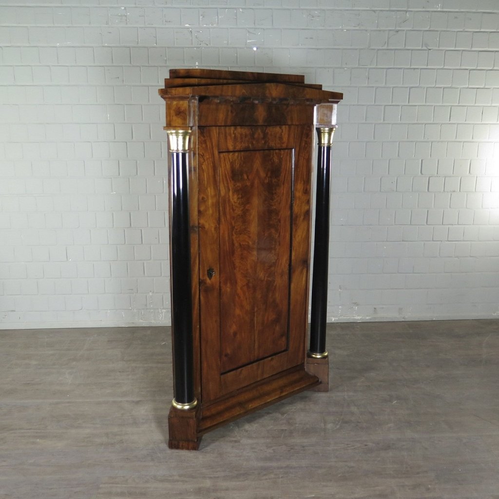 Eckschrank Eckvitrine Biedermeier 1815 Mahagoni