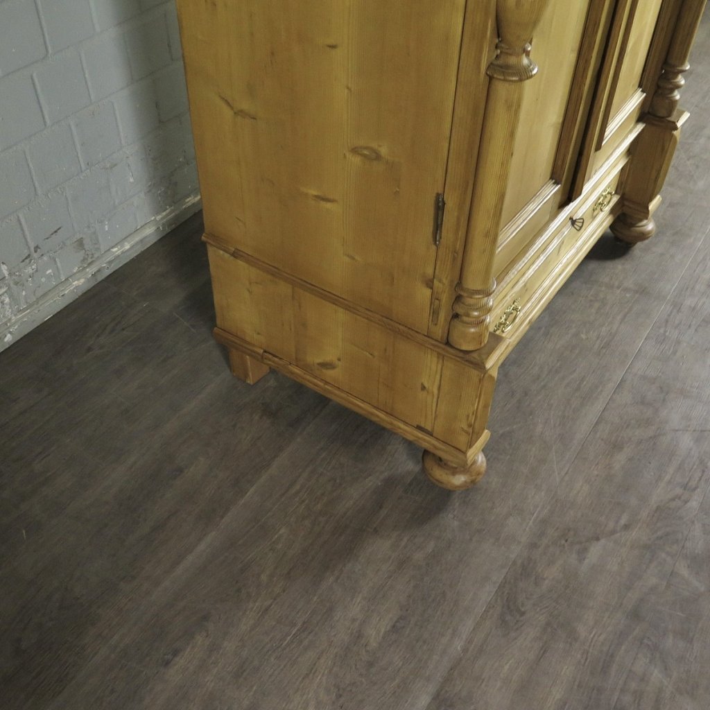 Schrank Kleiderschrank Gründerzeit 1880 Kiefer