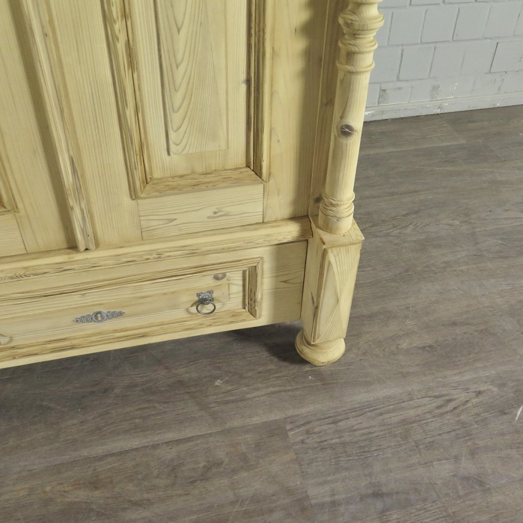 Schrank Kleiderschrank Gründerzeit 1880 Kiefer