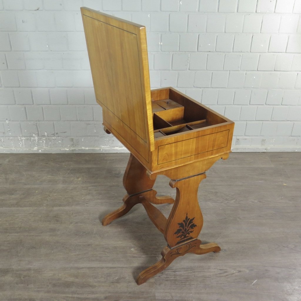 Nähtisch Biedermeier 1840 Kirschbaum