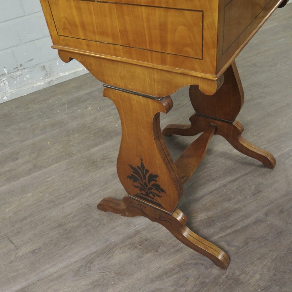 Nähtisch Biedermeier 1840 Kirschbaum